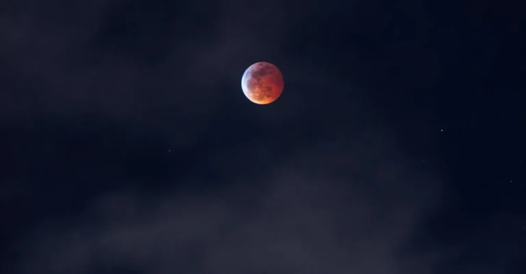 Blood Moon Meaning: A Spiritual Guide