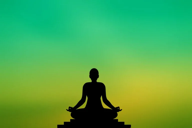Yellow Green Aura Meaning: A Comprehensive Guide